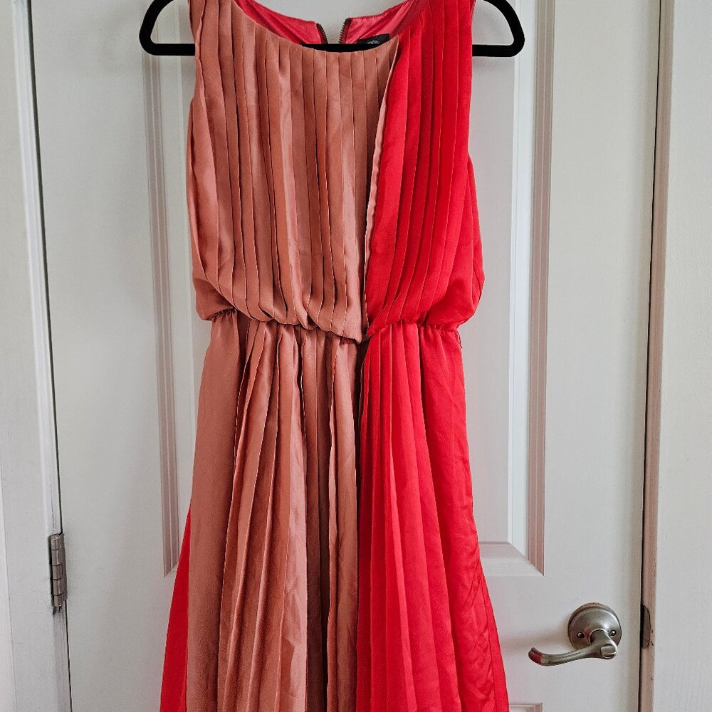 Vince Camuto Dresses